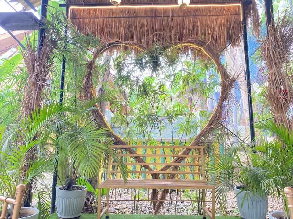 Ecostay Panglao Resort Hotel Buitenkant foto